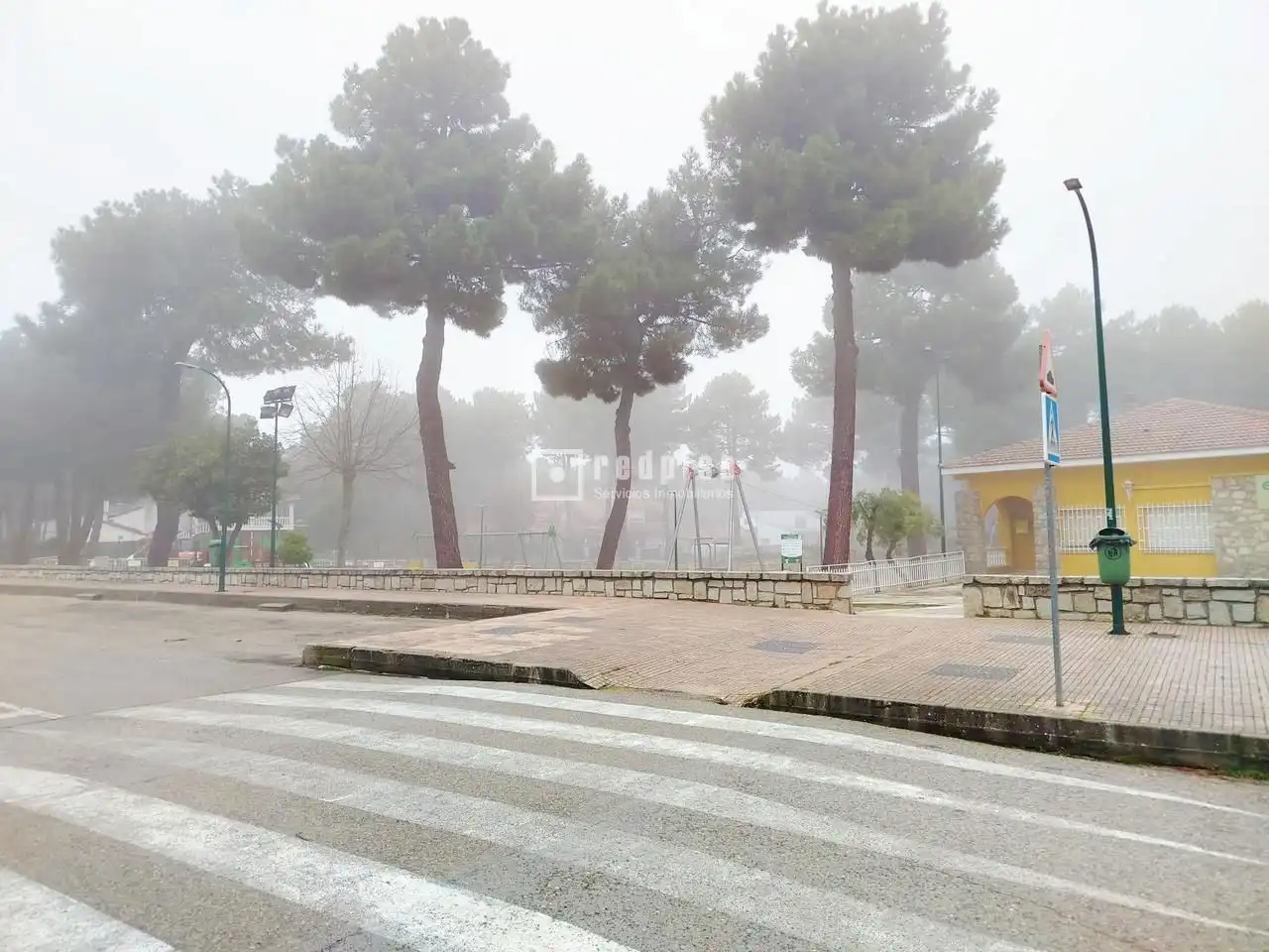 Vista exterior de Casa o xalet en venda en Cadalso de los Vidrios amb Calefacció, Jardí privat i Terrassa