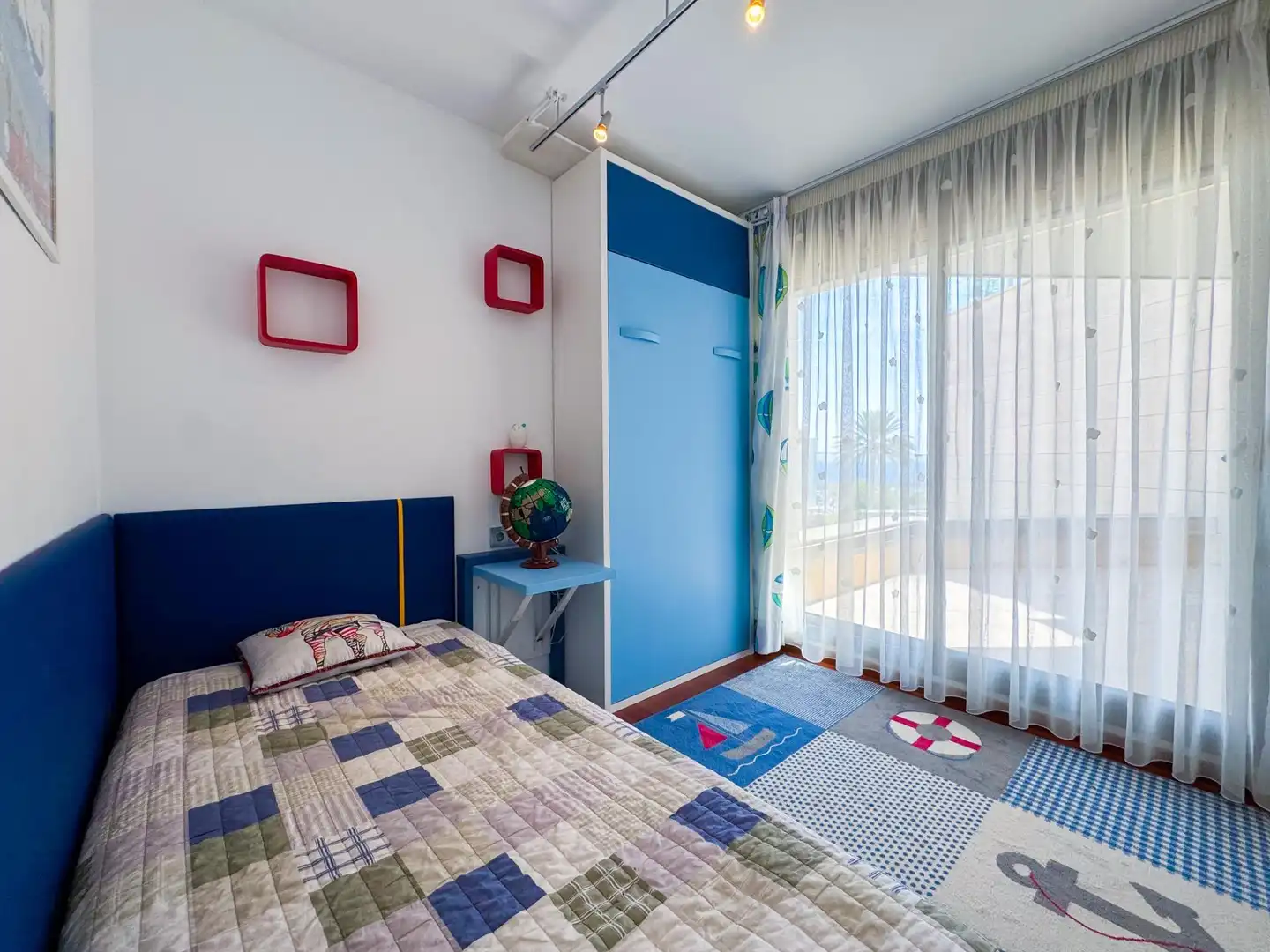 Habitación de Casa o chalet en venta en Torredembarra con Aire acondicionado, Calefacción y Jardín privado