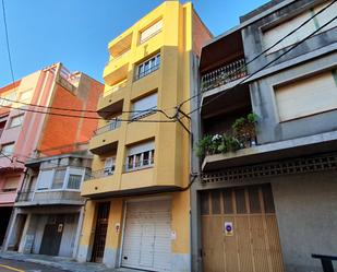 Exterior view of Flat for sale in Figueres