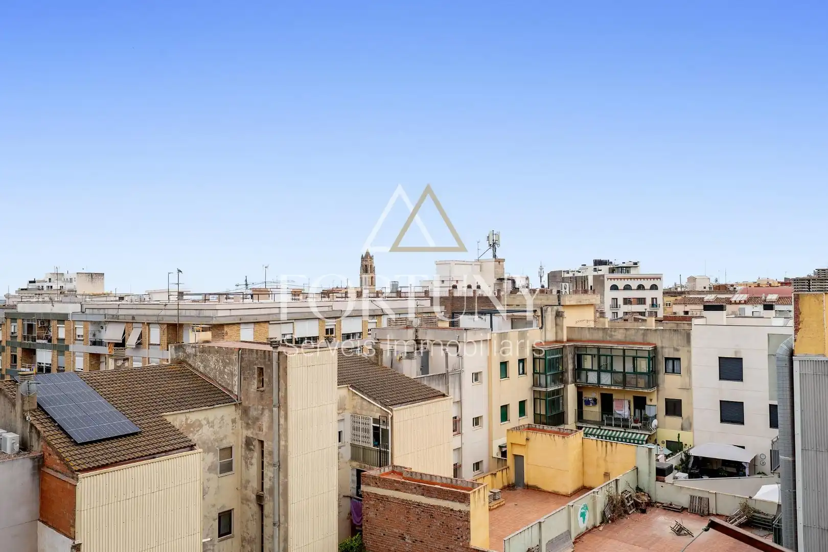 Vista exterior de Piso en venta en Reus con Balcón