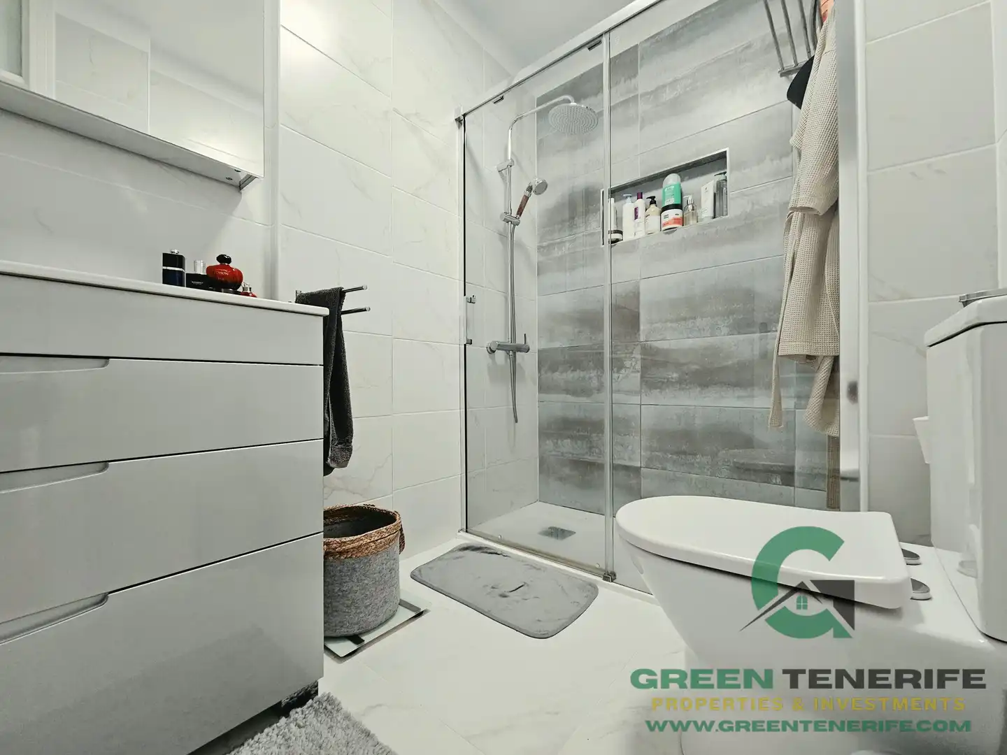 Piso con terraza en venta en Calle La Tosca, imagen 29