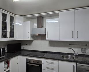Kitchen of Flat for sale in Marbella  with Furnished