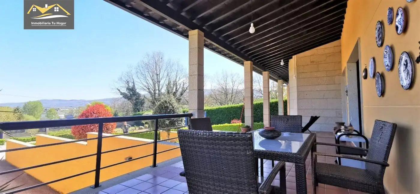 Terraza de Casa o chalet en venta en A Pobra de Trives  con Calefacción, Terraza y Trastero