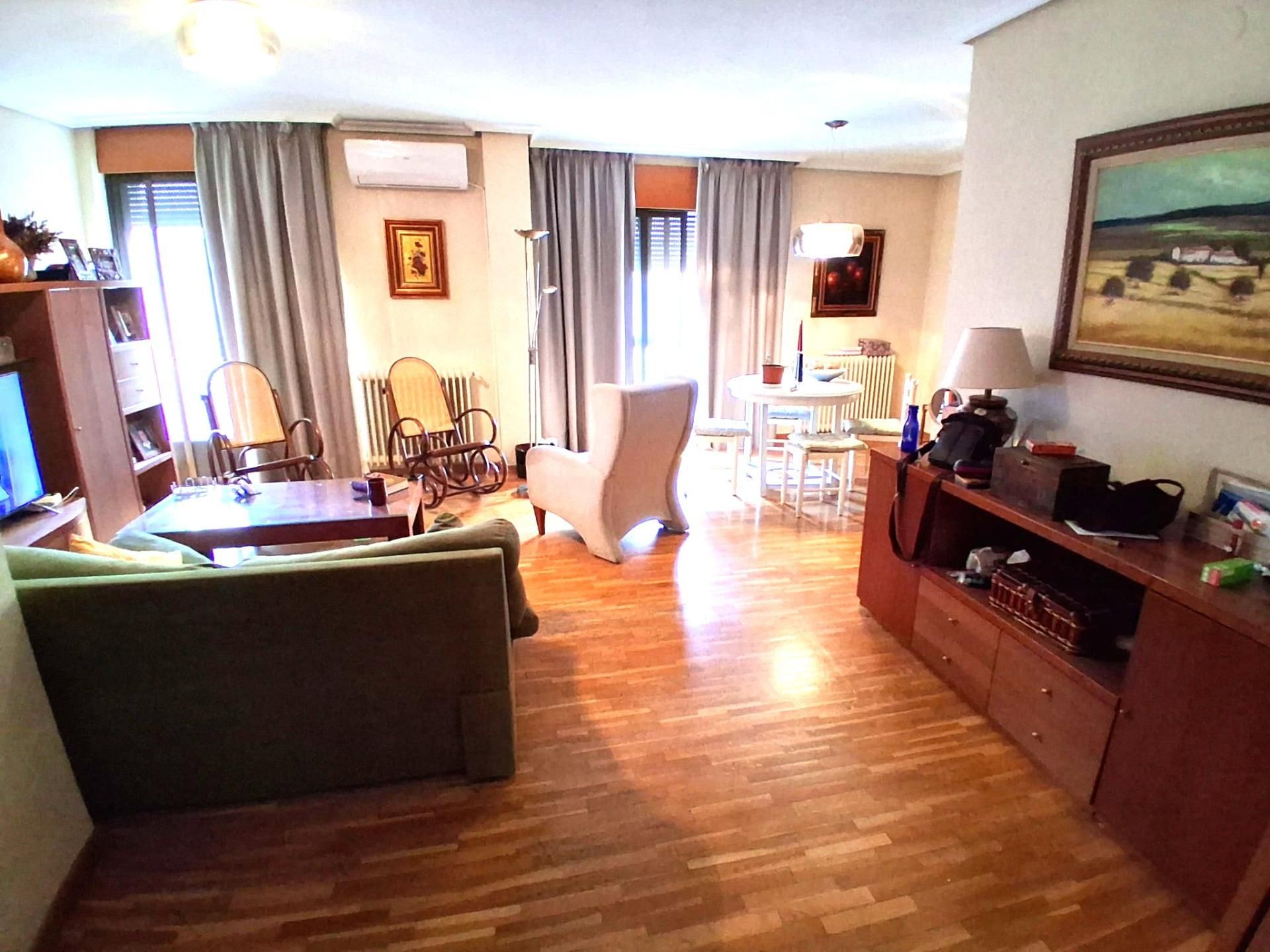 Sala d'estar de Pis en venda en  Albacete Capital amb Aire condicionat, Calefacció i Traster