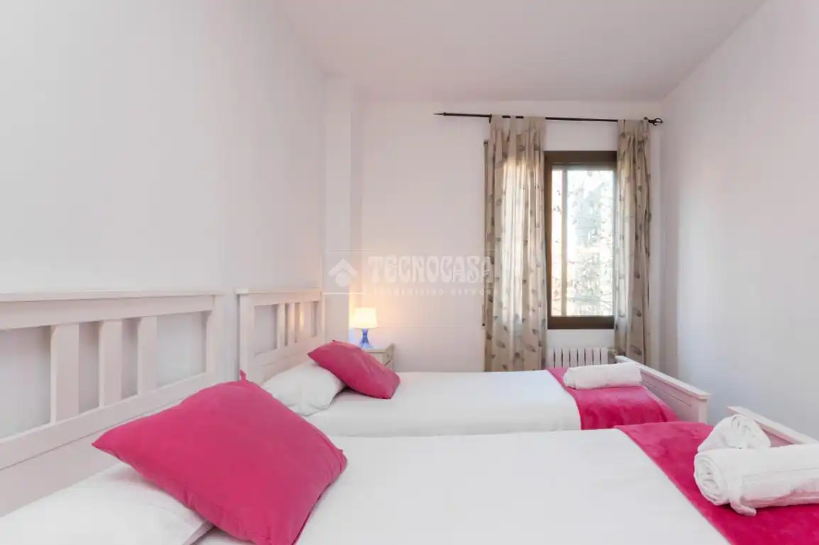 Habitación de Piso en venta en Barcelona con Aire acondicionado y Balcón