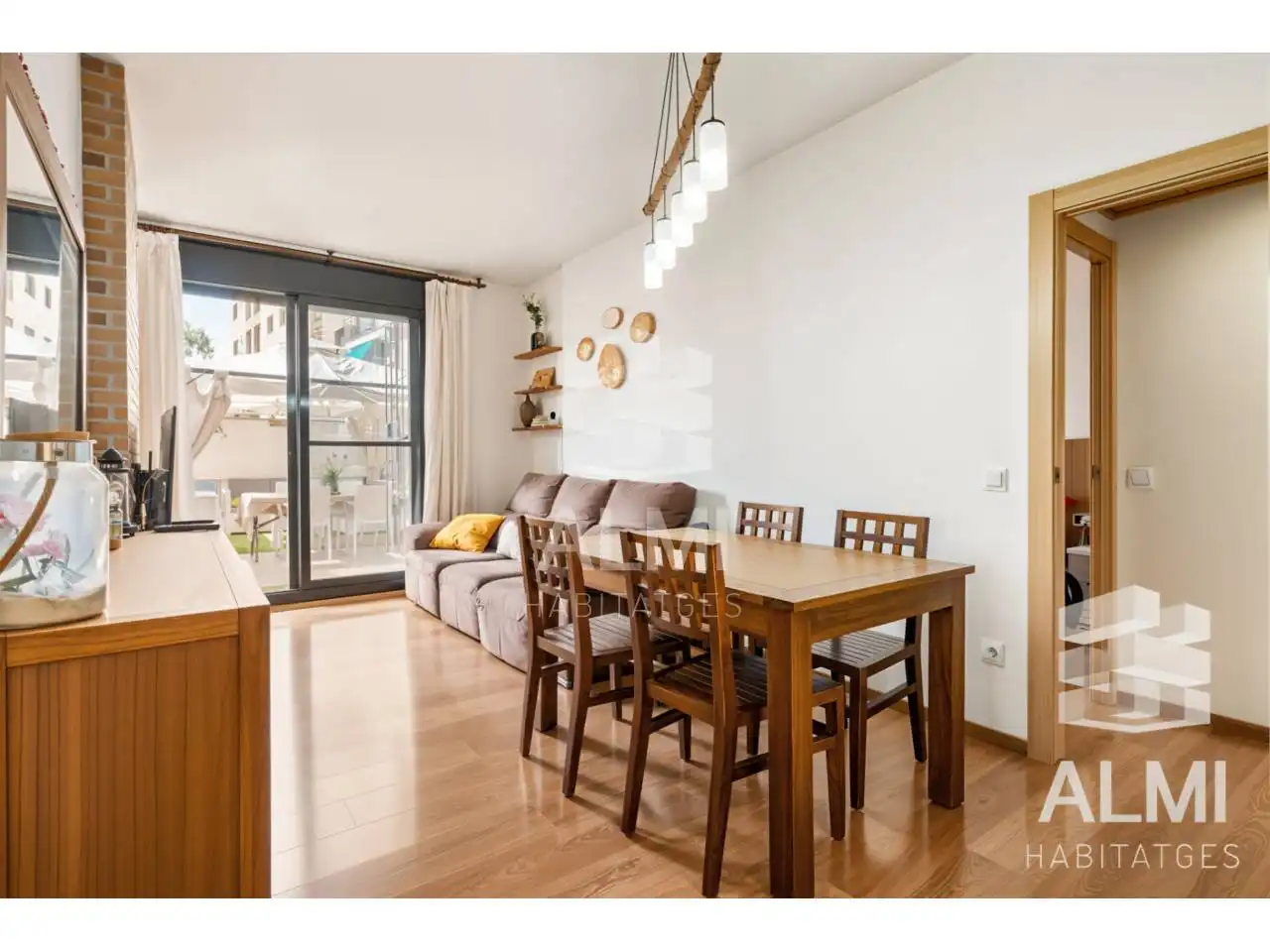 Wohnzimmer von Wohnung zum Verkauf in Barcelona mit Klimaanlage, Parkett und Terrasse