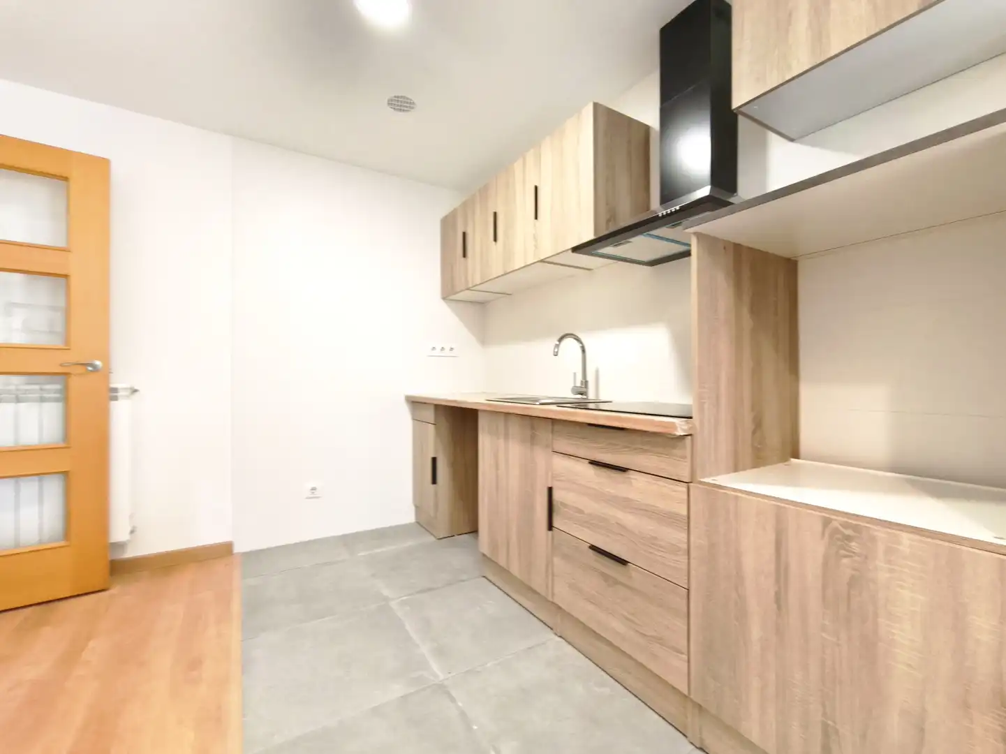 Cocina de Piso en venta en Lardero con Calefacción, Jardín privado y Parquet