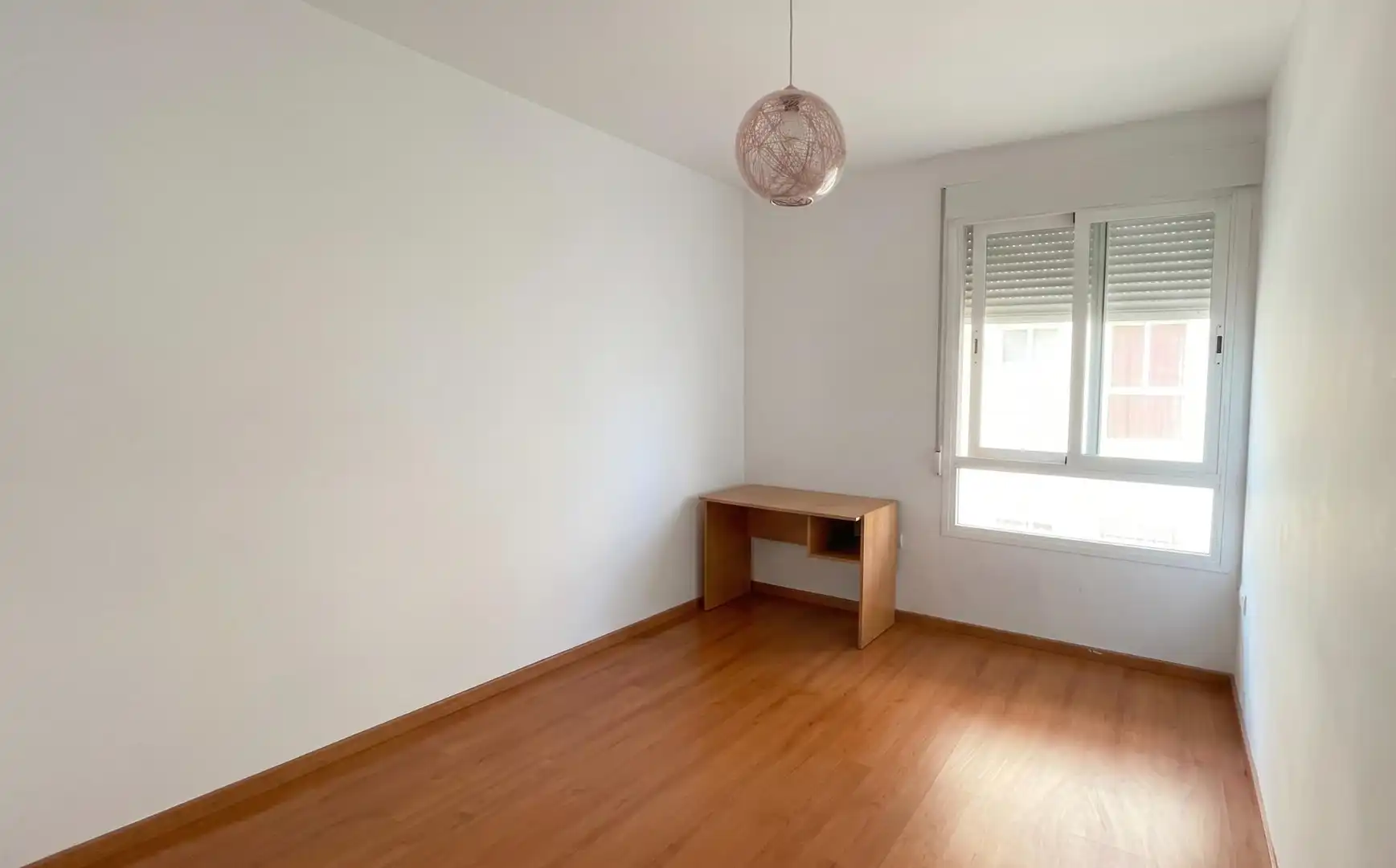 Habitación de Piso en venta en Cogollos de la Vega con Parquet