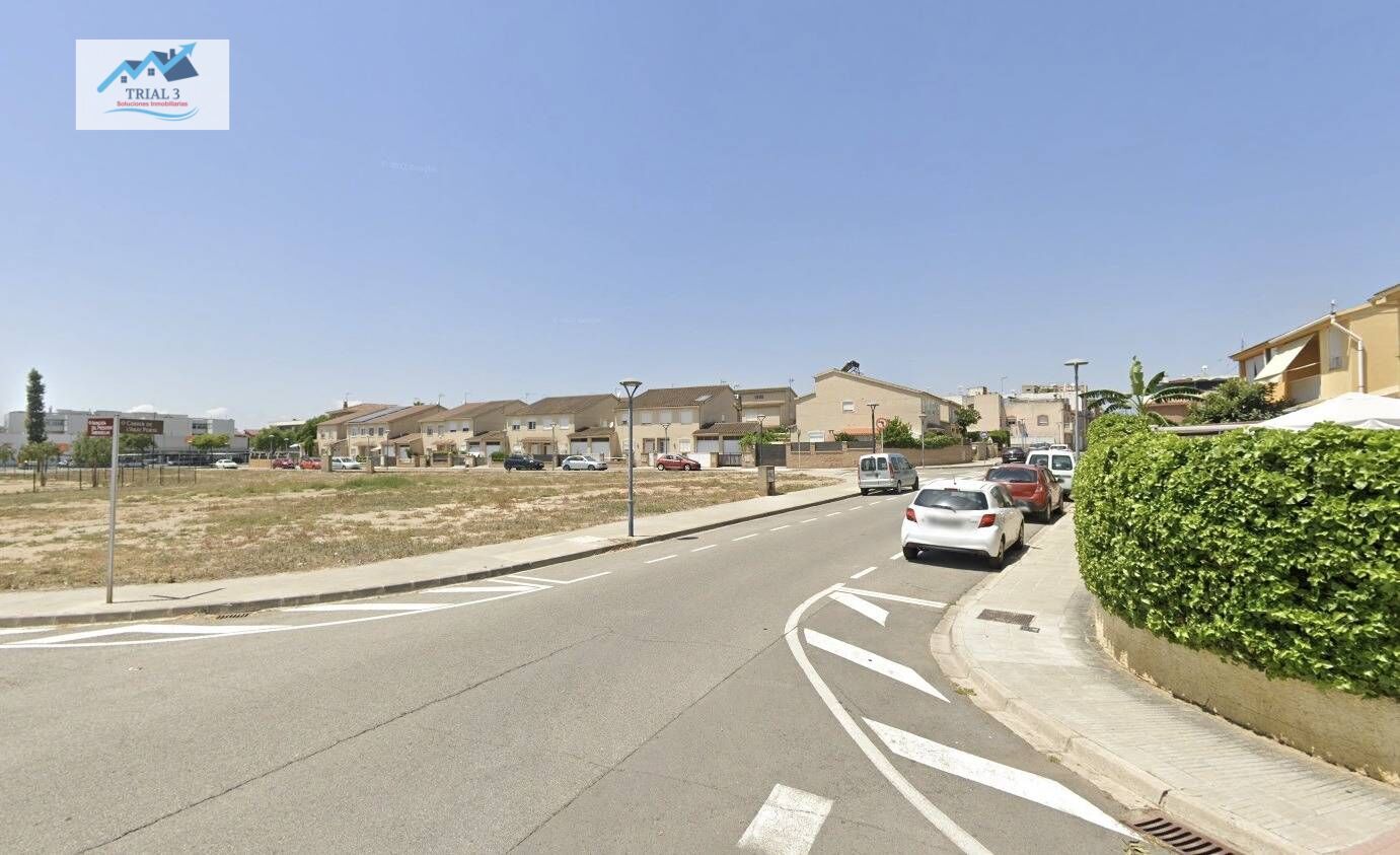 Casa adosada en venda en Reus amb Jardí privat