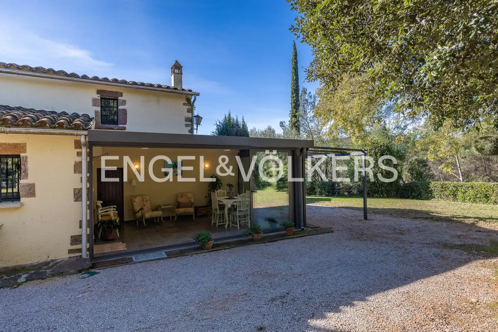 Vista exterior de Finca rústica en venda en Bigues i Riells del Fai amb Calefacció, Jardí privat i Terrassa