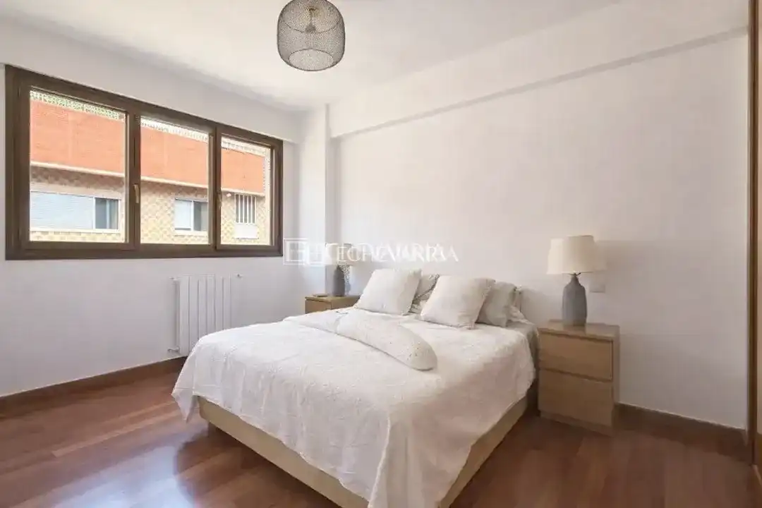 Dormitori de Dúplex en venda en Getxo  amb Calefacció i Traster