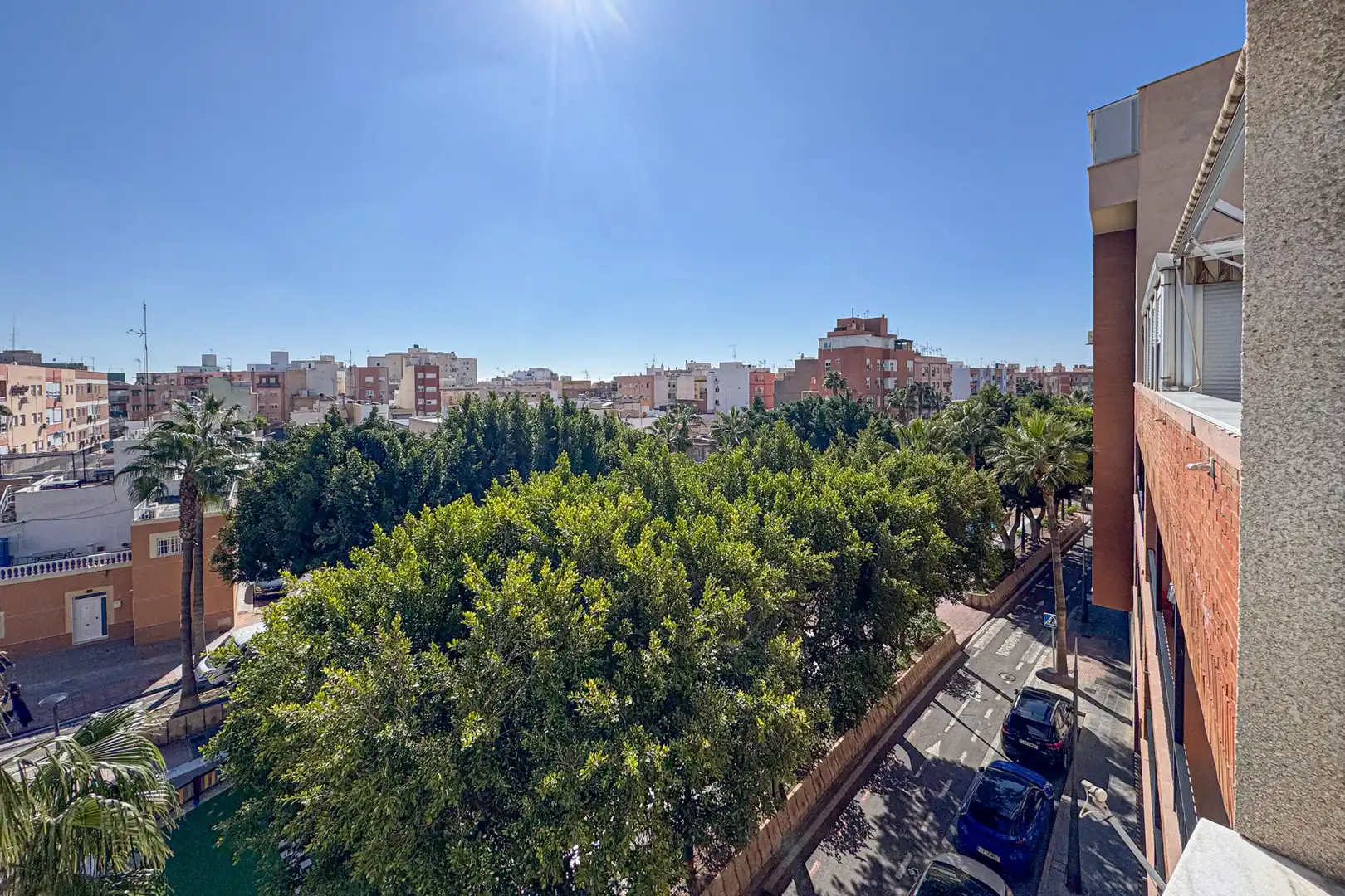Vista exterior de Piso en venta en Almería con Aire acondicionado y Calefacción