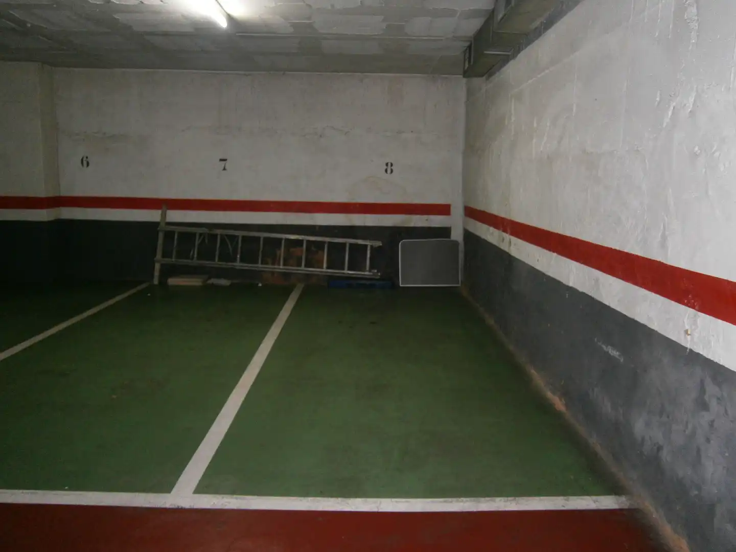 Parkplatz von Garage zum Verkauf in L'Hospitalet de Llobregat