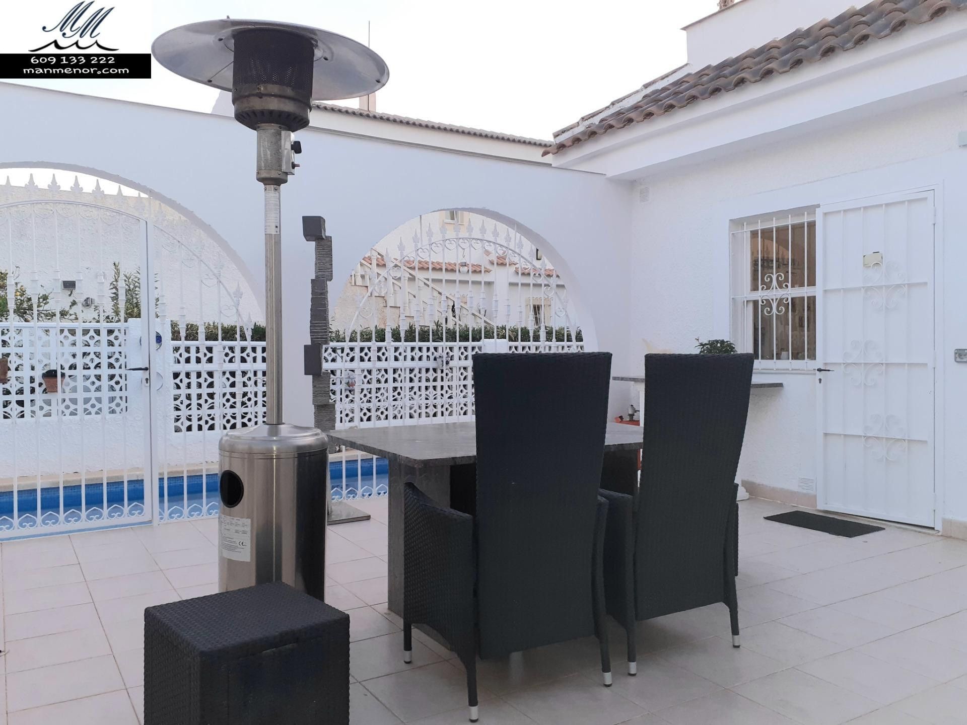 Terrassa de Casa o xalet en venda en Los Alcázares amb Calefacció, Jardí privat i Terrassa