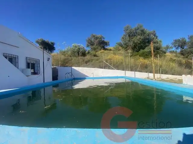 Finca rústica en venta en Camino Viejo de Málaga