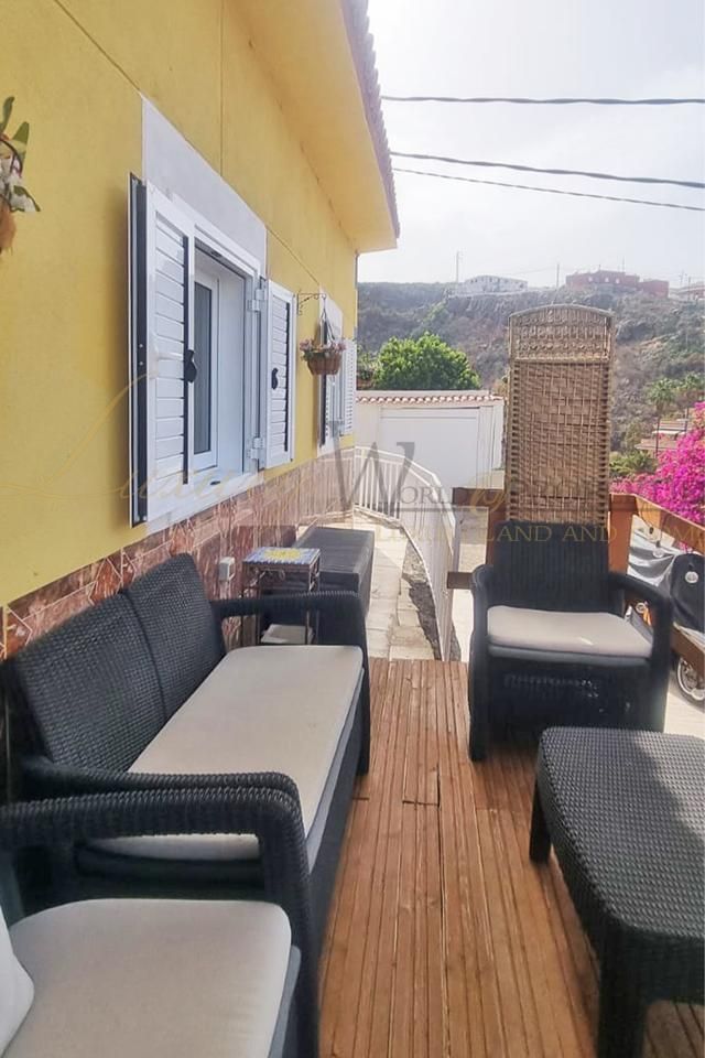 Terrace of House or chalet for sale in Adeje  with Private garden and Terrace