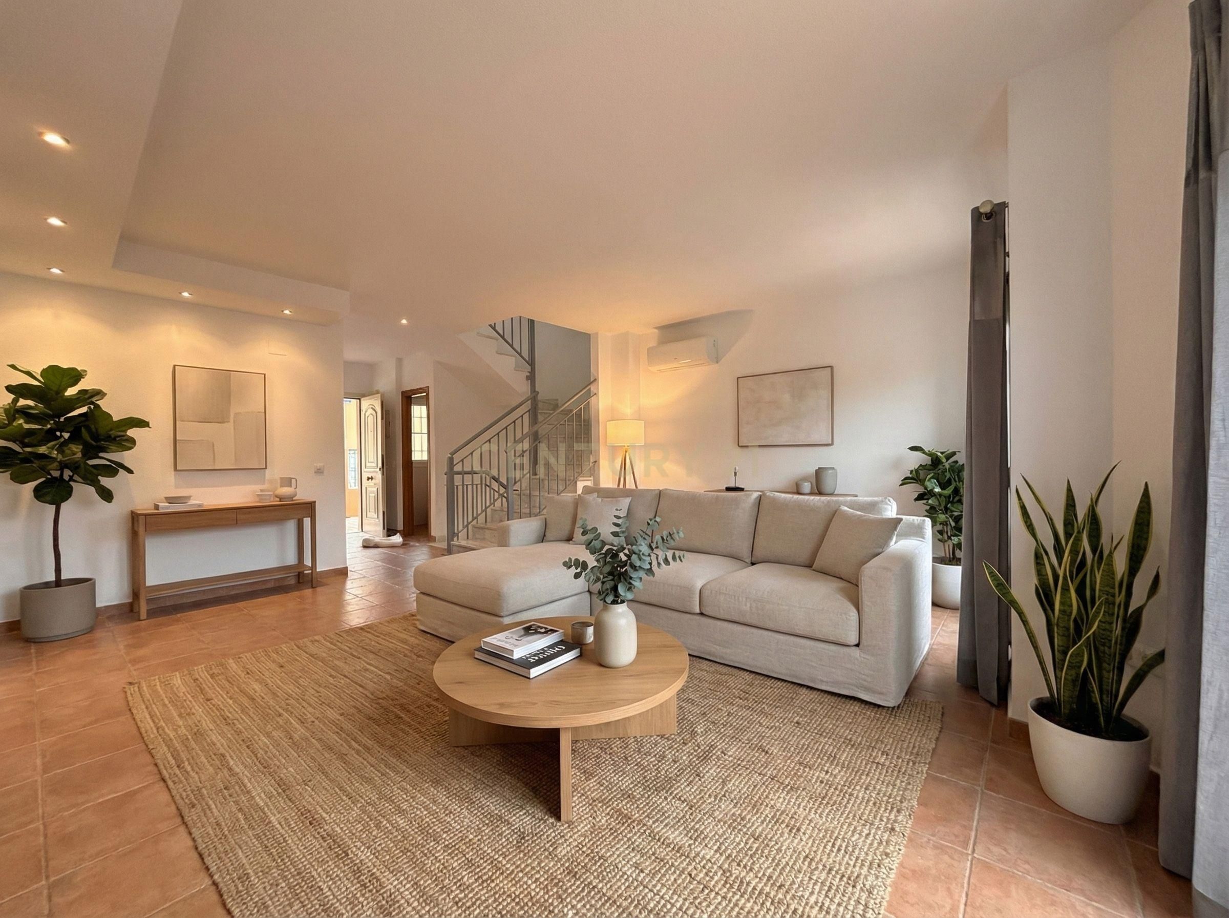 Living room of Single-family semi-detached for sale in Fuengirola  with Air Conditioner, Oven and Washing machine