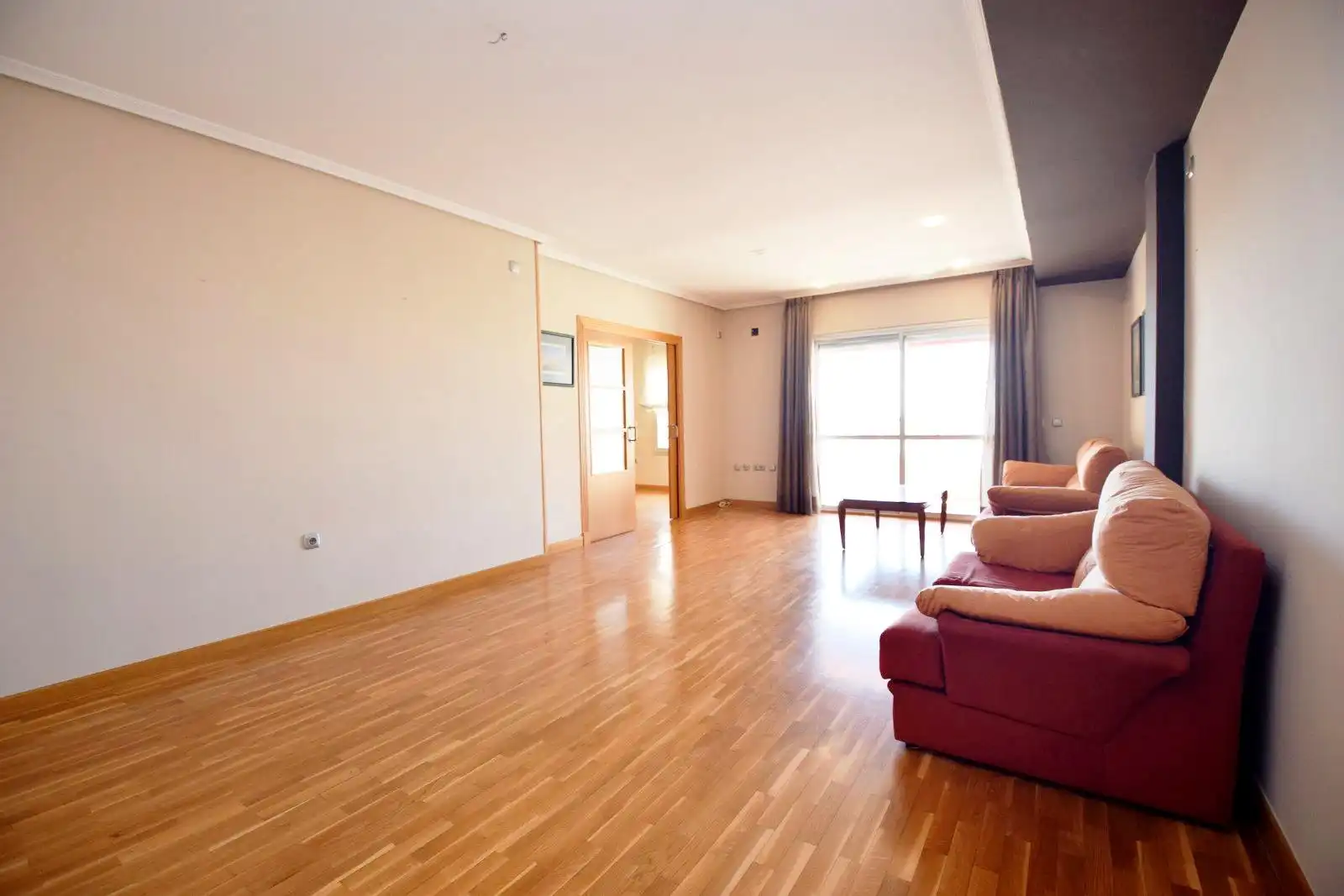 Wohnzimmer von Wohnung zum Verkauf in El Ejido mit Klimaanlage, Heizung und Parkett