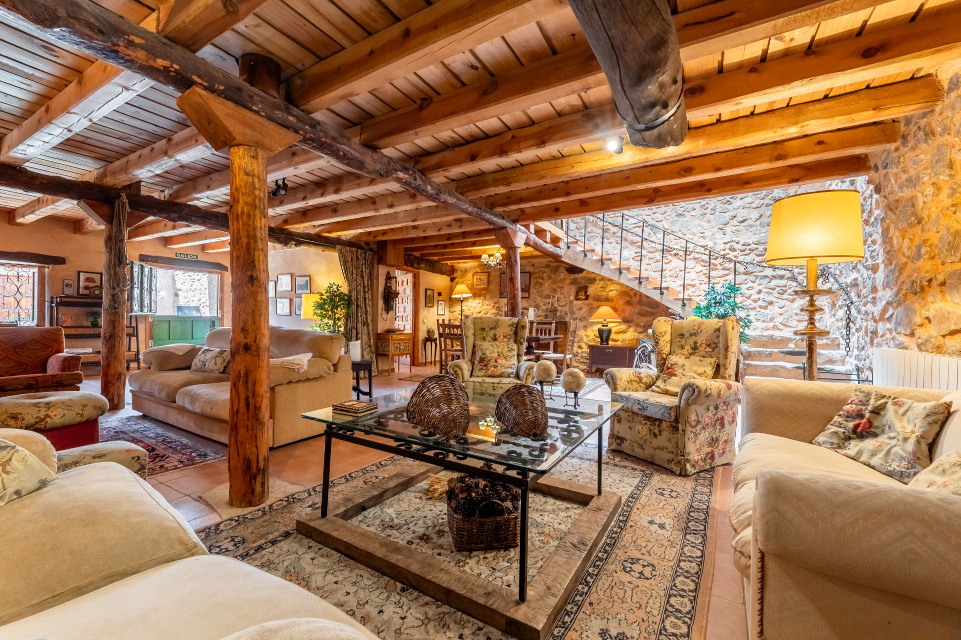 Living room of Country house to rent in Torreiglesias  with Heating, Private garden and Parquet flooring