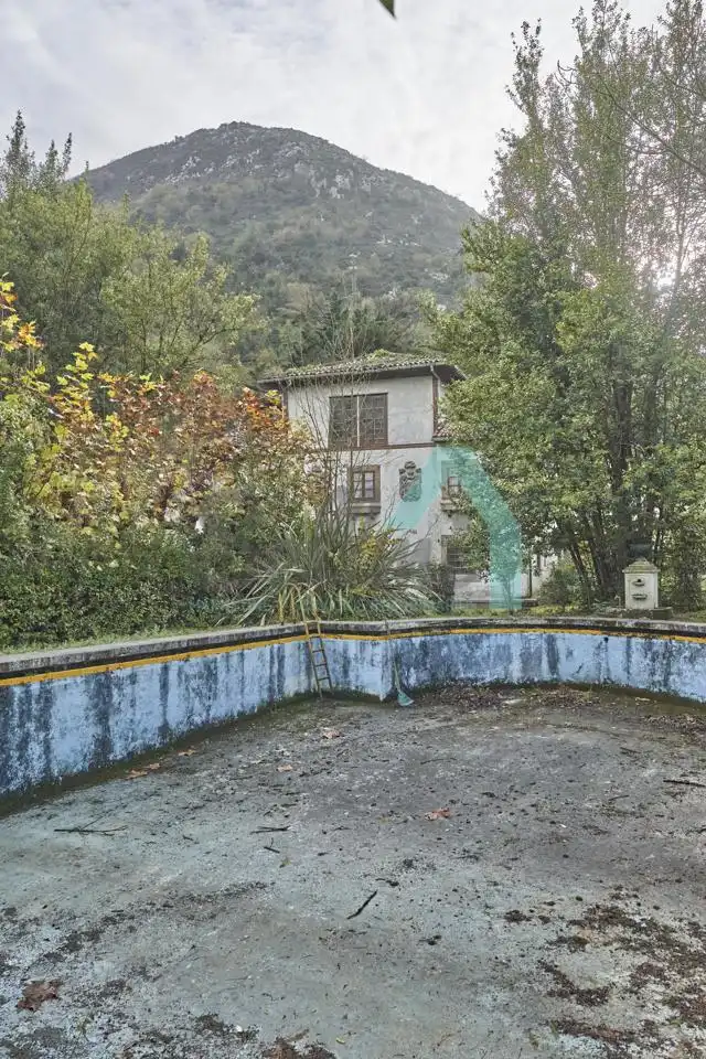 Vista exterior de Casa o chalet en venta en Oviedo  con Jardín privado, Parquet y Terraza