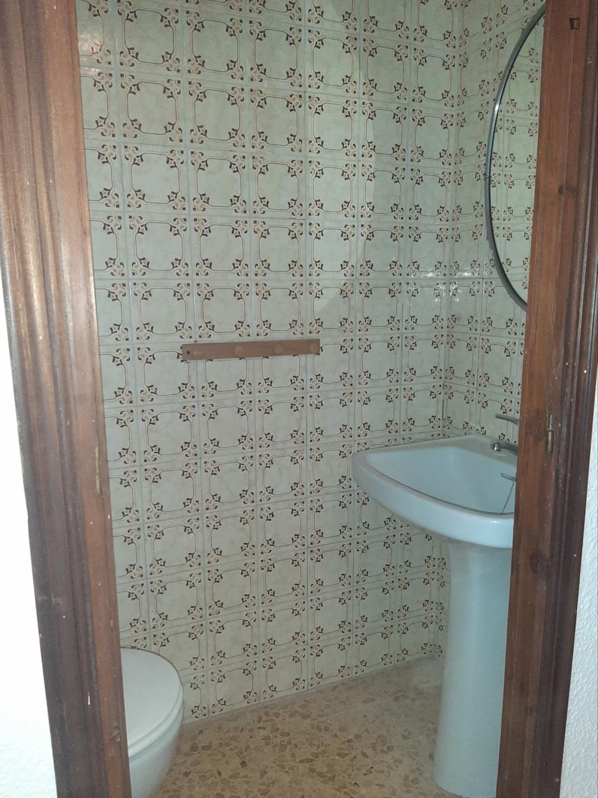 Badezimmer von Wohnungen miete in Sant Joan d'Alacant mit Möbliert, Ofen und Waschmaschine