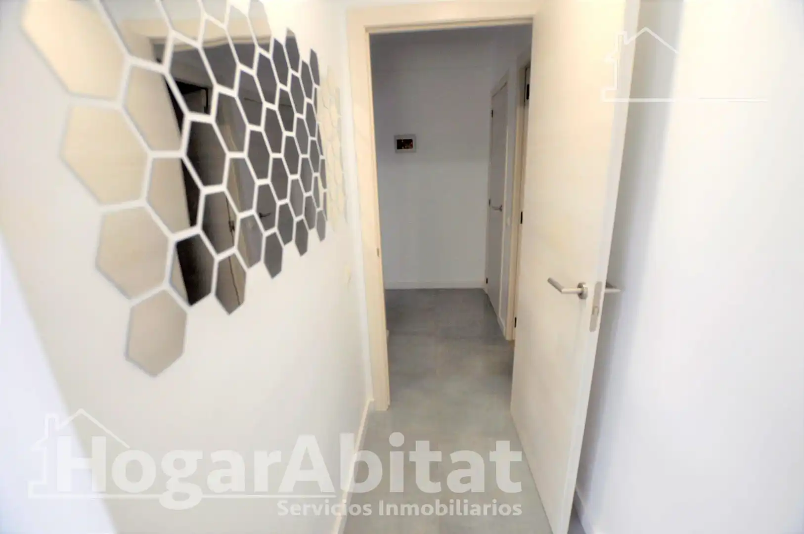Dachboden zum Verkauf in Valencia mit Klimaanlage, Heizung und Abstellraum