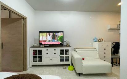 Living room of Flat for sale in  Barcelona Capital  with Air Conditioner and Heating