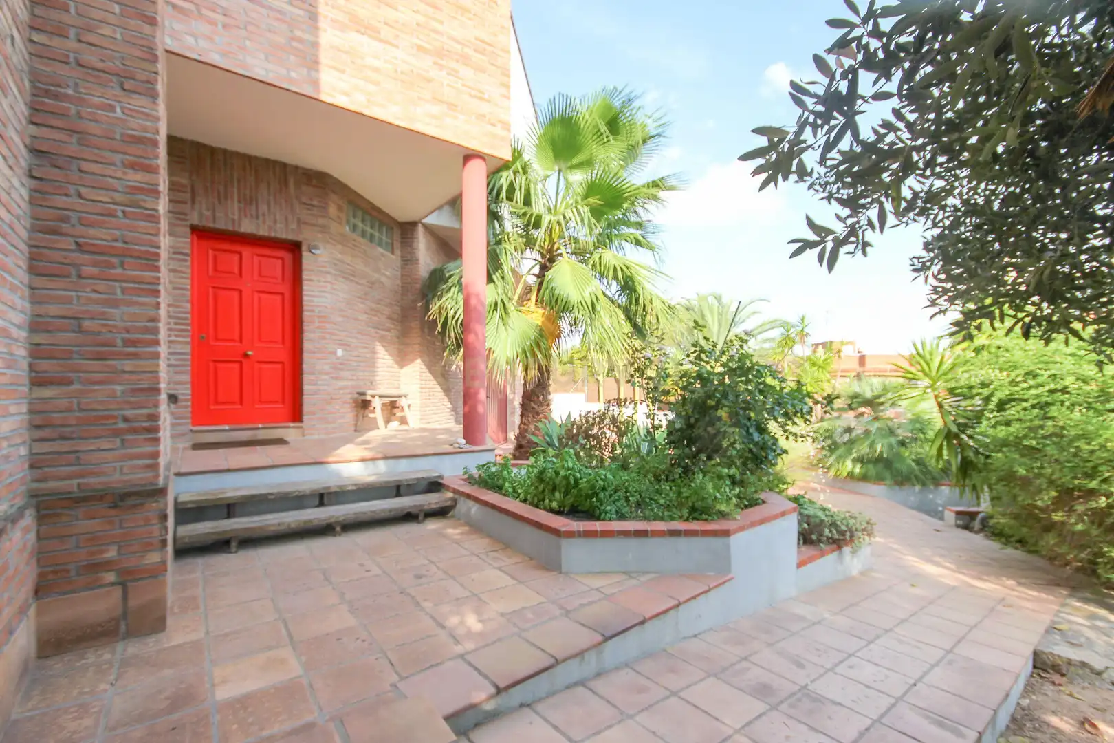 Vista exterior de Casa o xalet en venda en Vilanova i la Geltrú