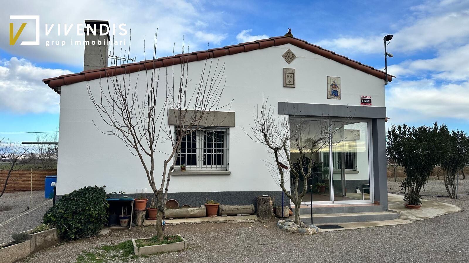 Vista exterior de Finca rústica en venda en Anglesola amb Traster i Balcó