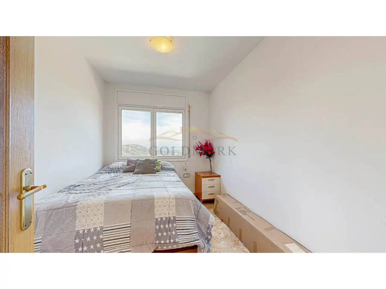 Dormitori de Casa o xalet en venda en Corbera de Llobregat amb Aire condicionat, Jardí privat i Terrassa