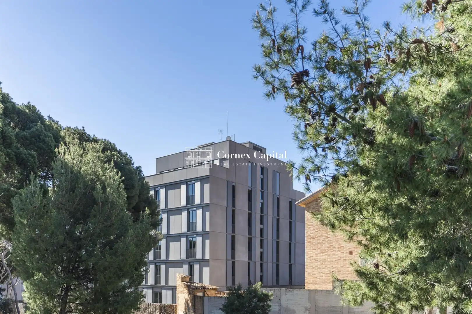 Exterior view of Flat for sale in Barcelona  with Air Conditioner, Heating and Private garden