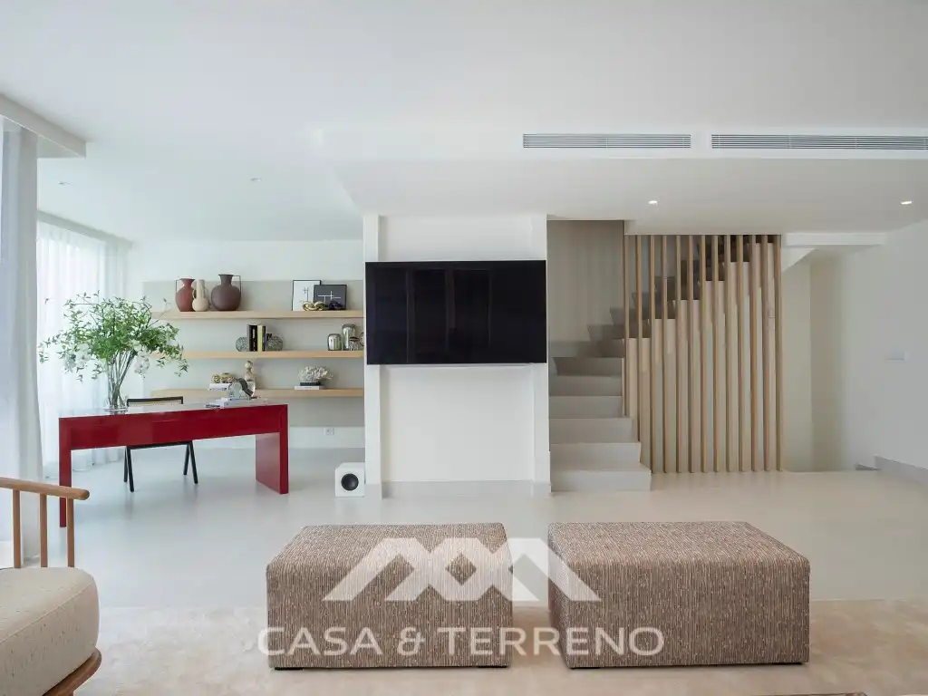 Sala de estar de Casa o chalet en venta en Almuñécar con Aire acondicionado, Calefacción y Piscina