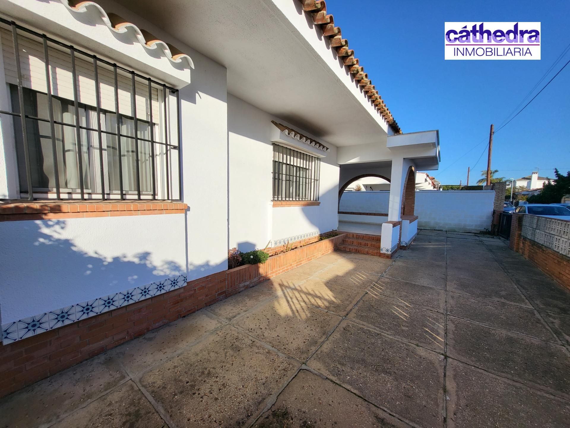 Exterior view of Single-family semi-detached to rent in Mazagón  with Terrace