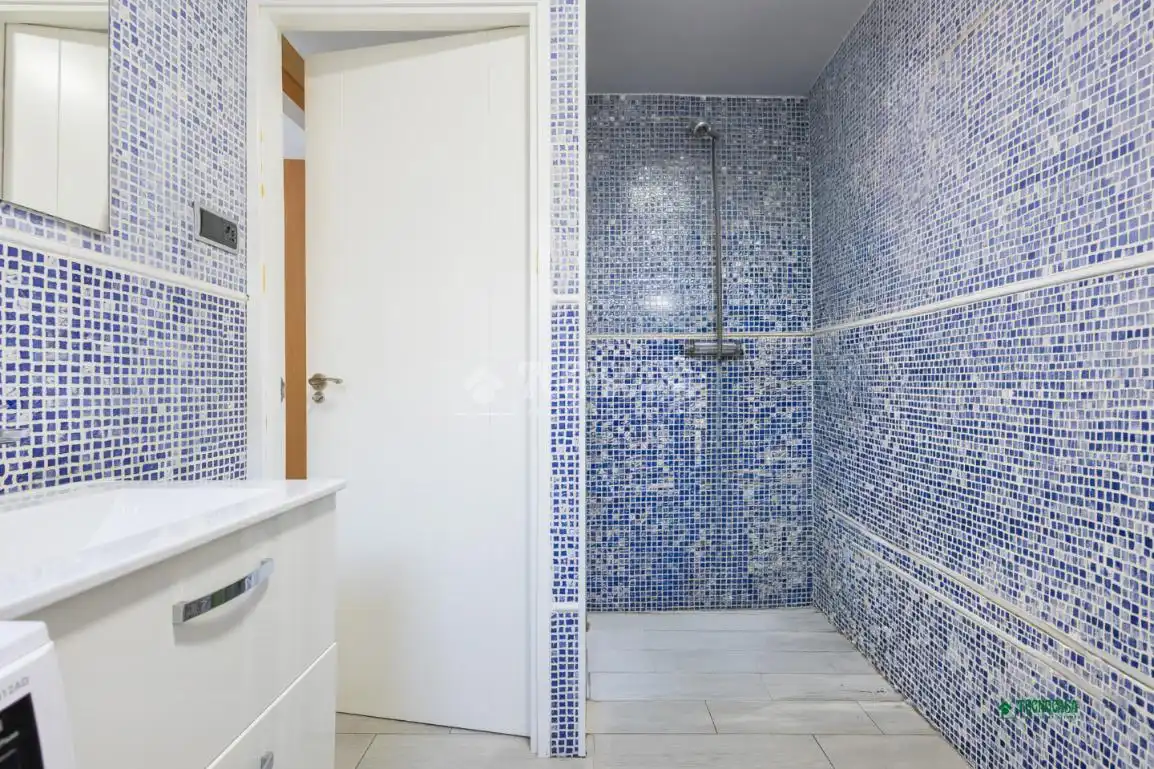 Baño de Piso en venta en Almería