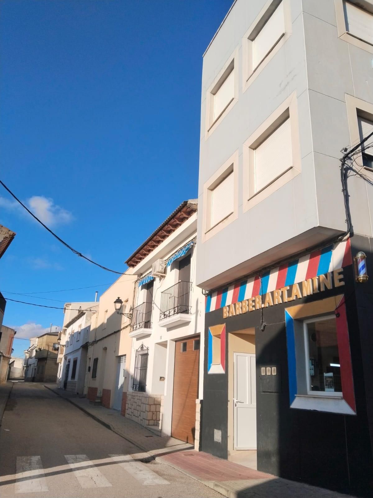 Exterior view of Building for sale in Las Pedroñeras   