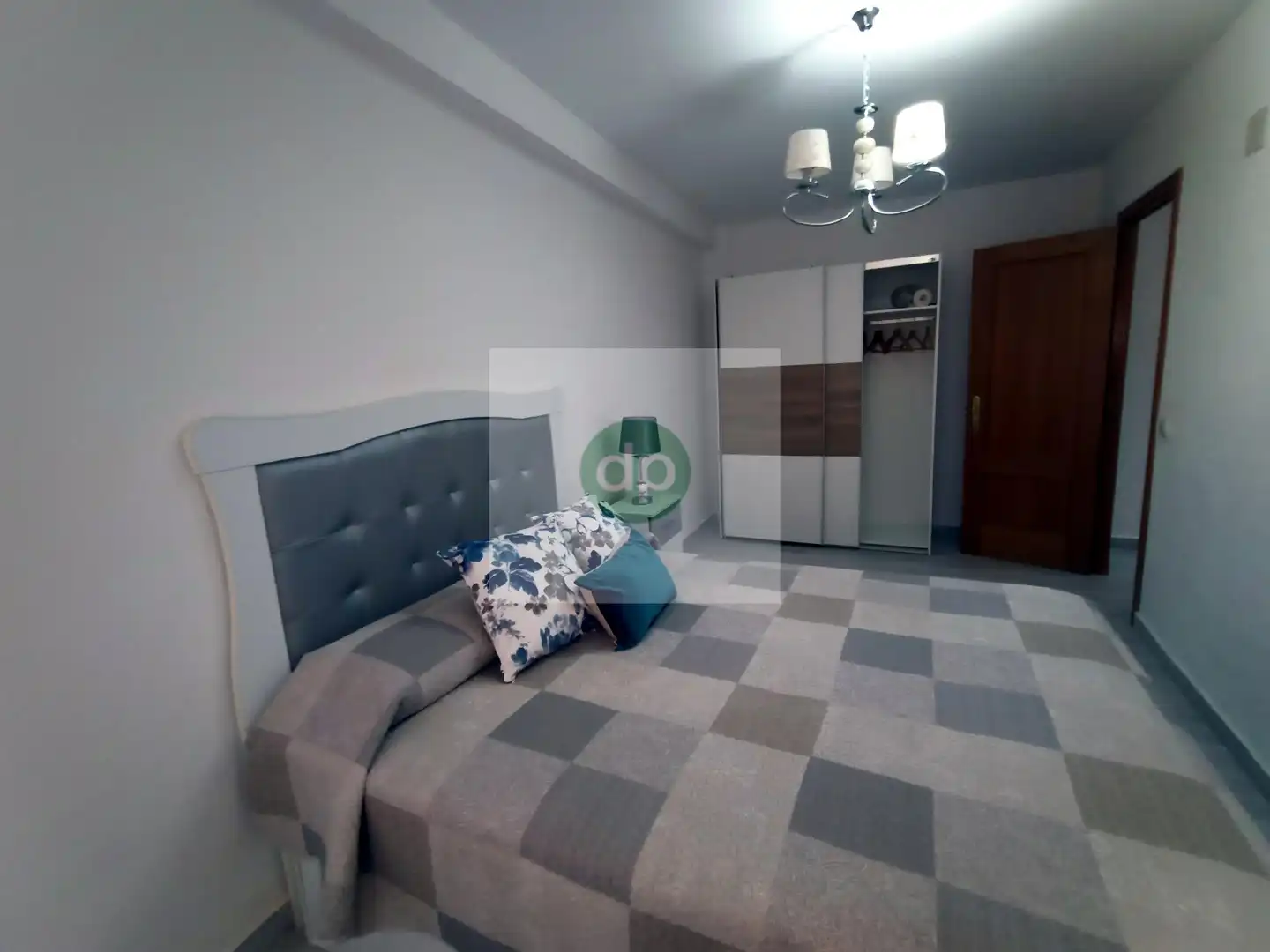 Habitación de Piso de alquiler en Badajoz con Calefacción