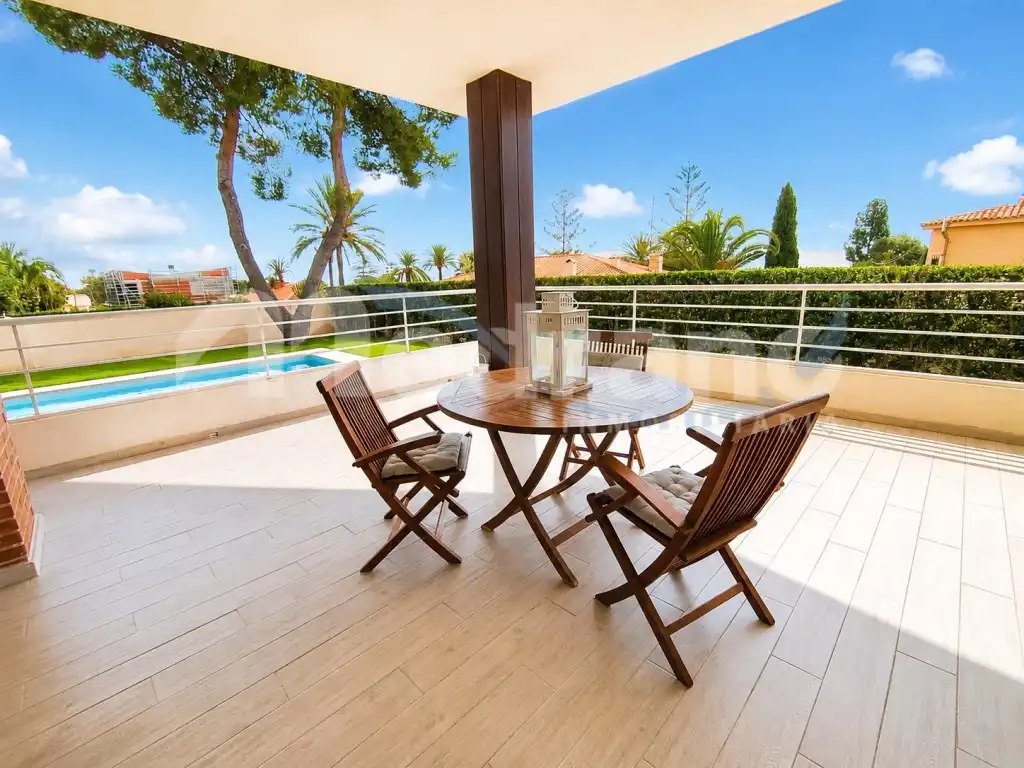 Villa avec terrasse à vendre à Urbanizaciones, imagen 9