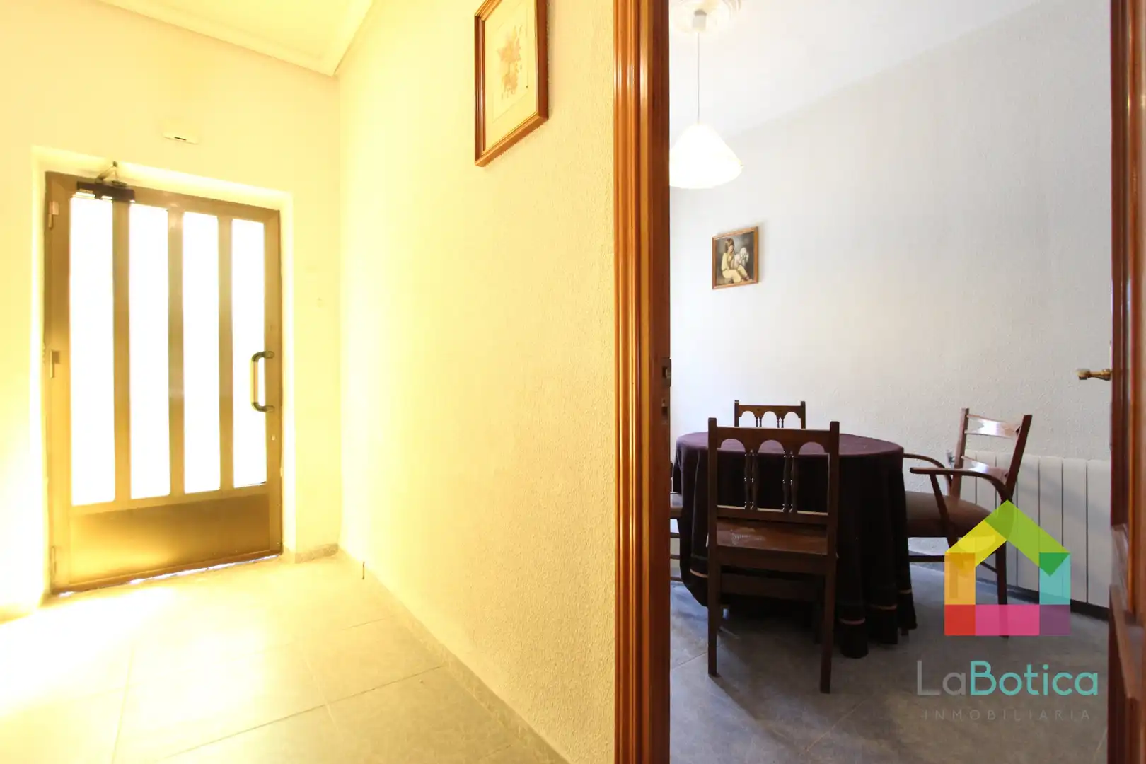 Detached homes for sale in San Martín de Montalbán  with Air Conditioner, Heating and Furnished