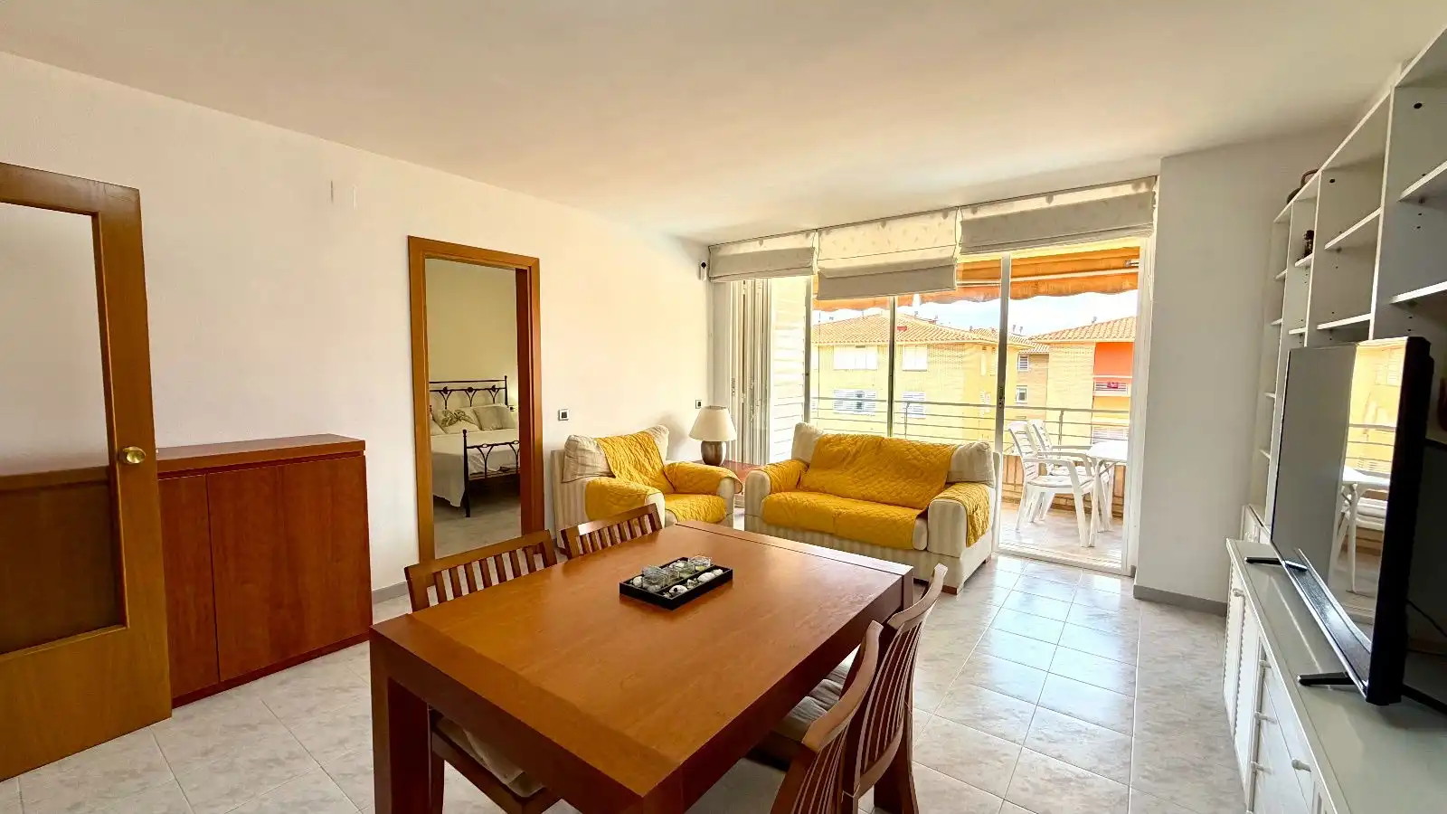 Living room of Flat for sale in El Vendrell  with Air Conditioner, Heating and Terrace