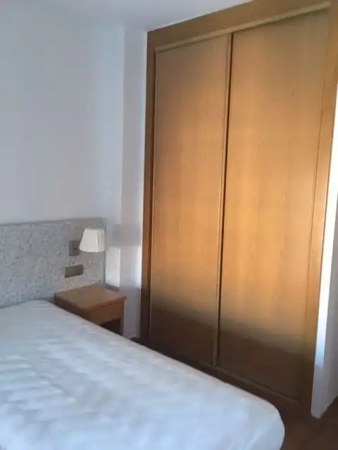 Piso de alquiler en Calle de Campezo, Rejas