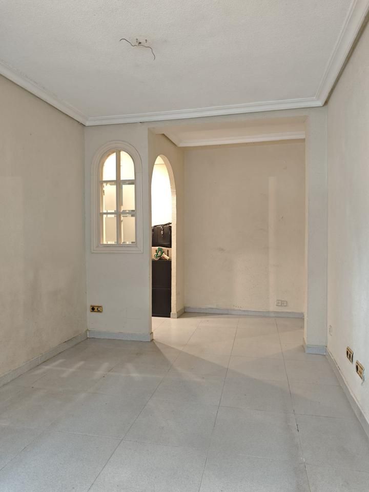 Planta baja en venta en  Madrid Capital con Calefacción