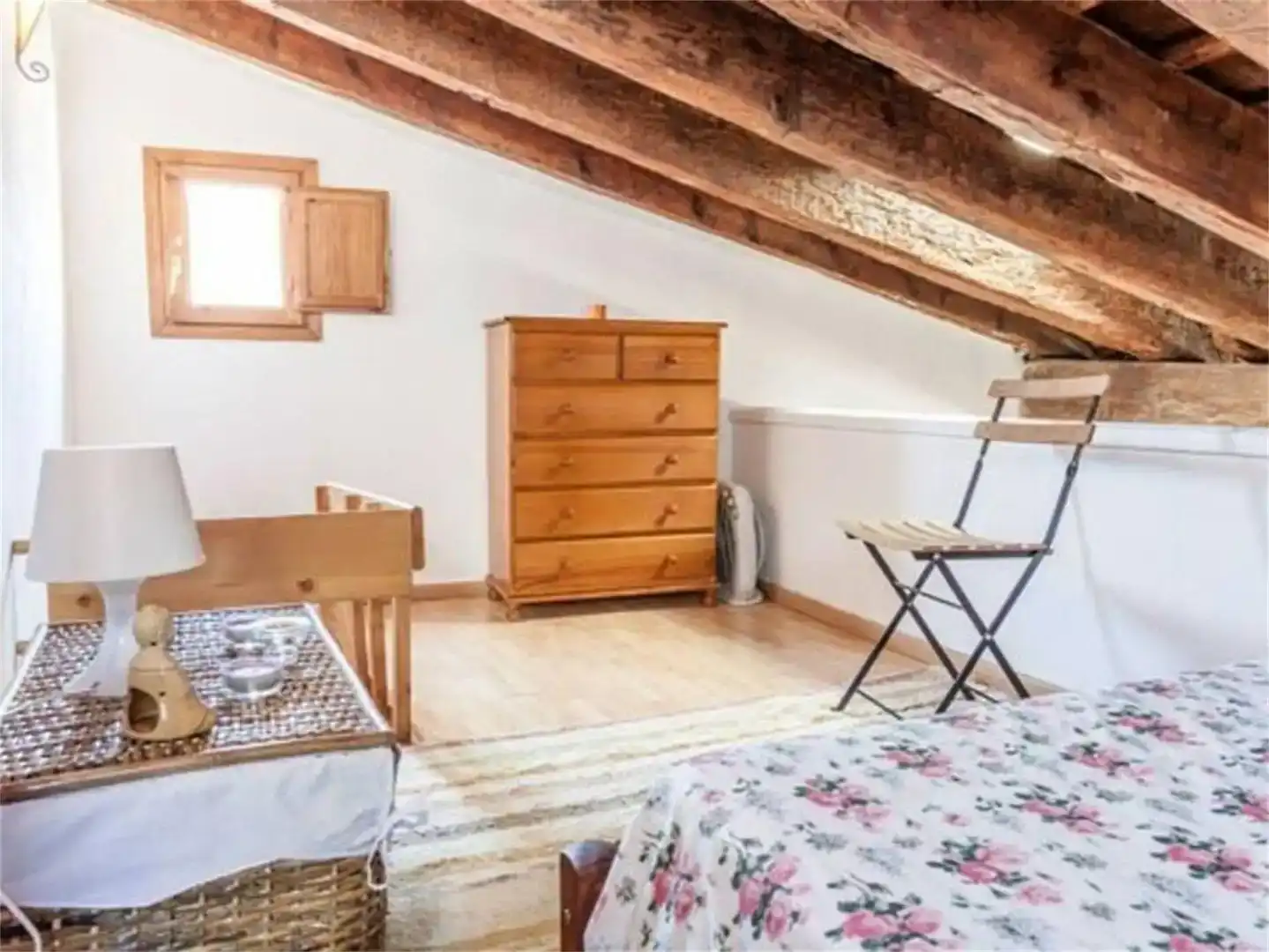 Schlafzimmer von Wohnungen zur Miete in Valencia mit Klimaanlage und Möbliert