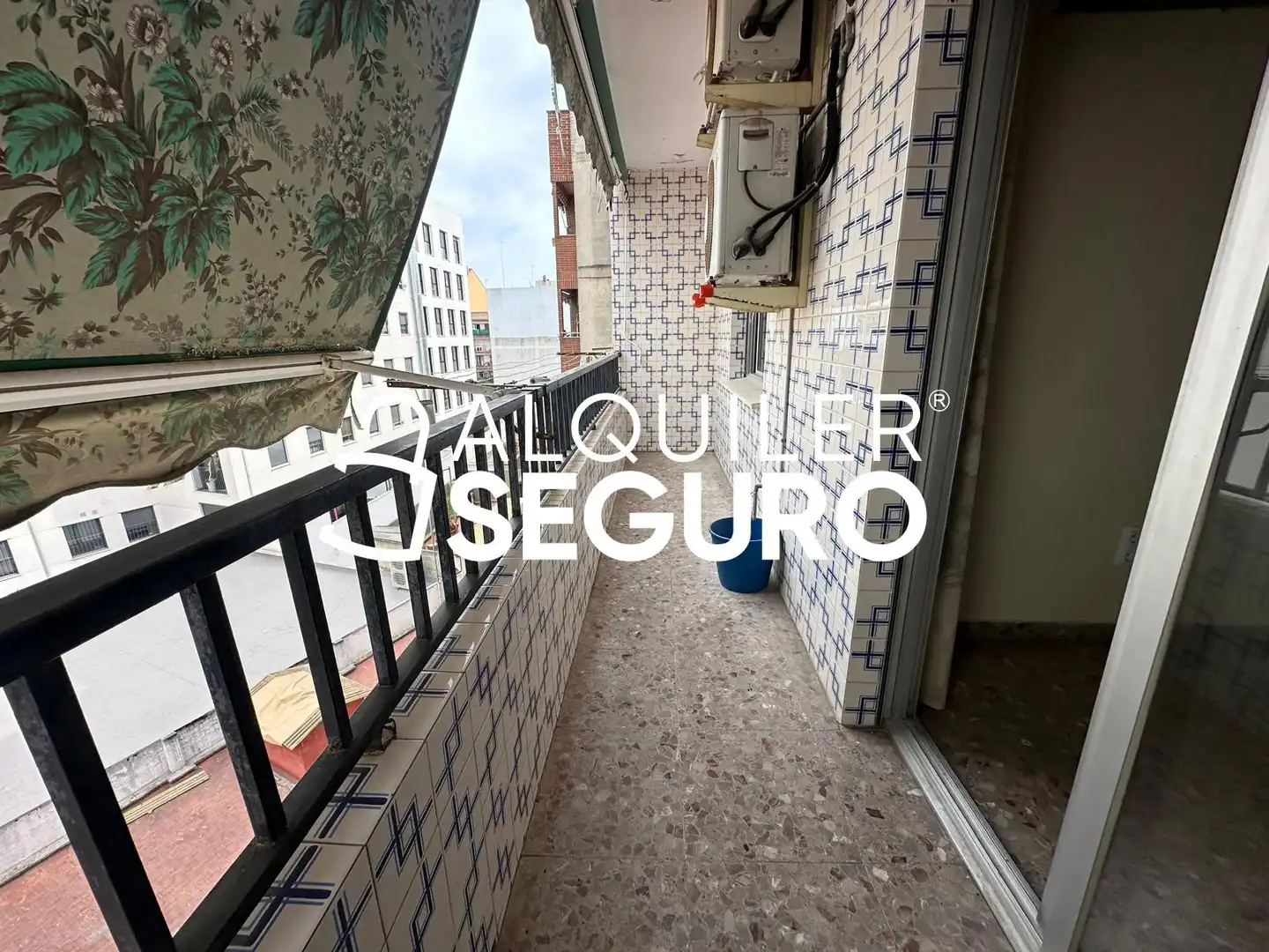 Vista exterior de Piso de alquiler en Valencia con Aire acondicionado y Amueblado