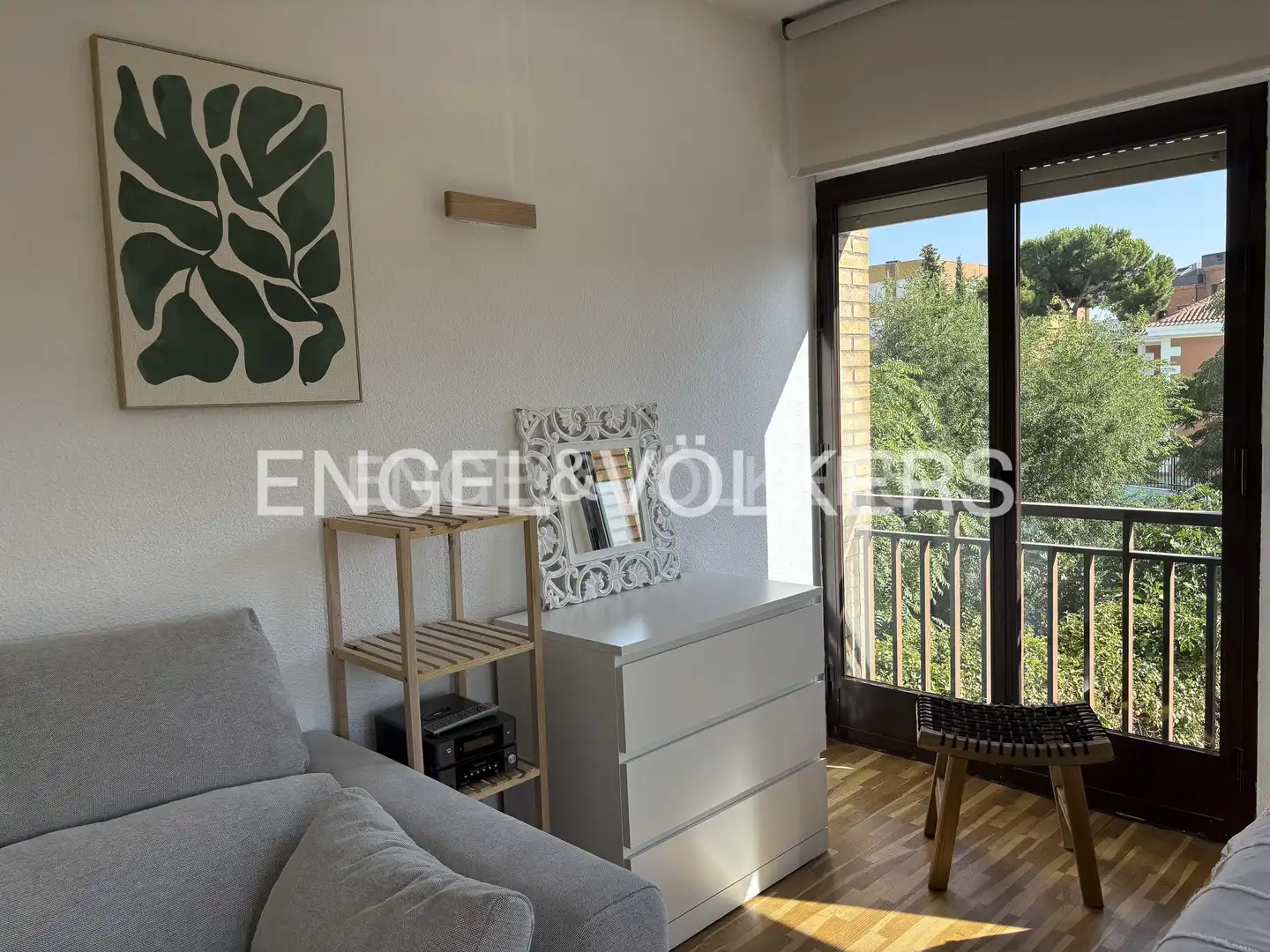 Terrassa de Estudi de lloguer en Madrid amb Aire condicionat, Calefacció i Jardí privat