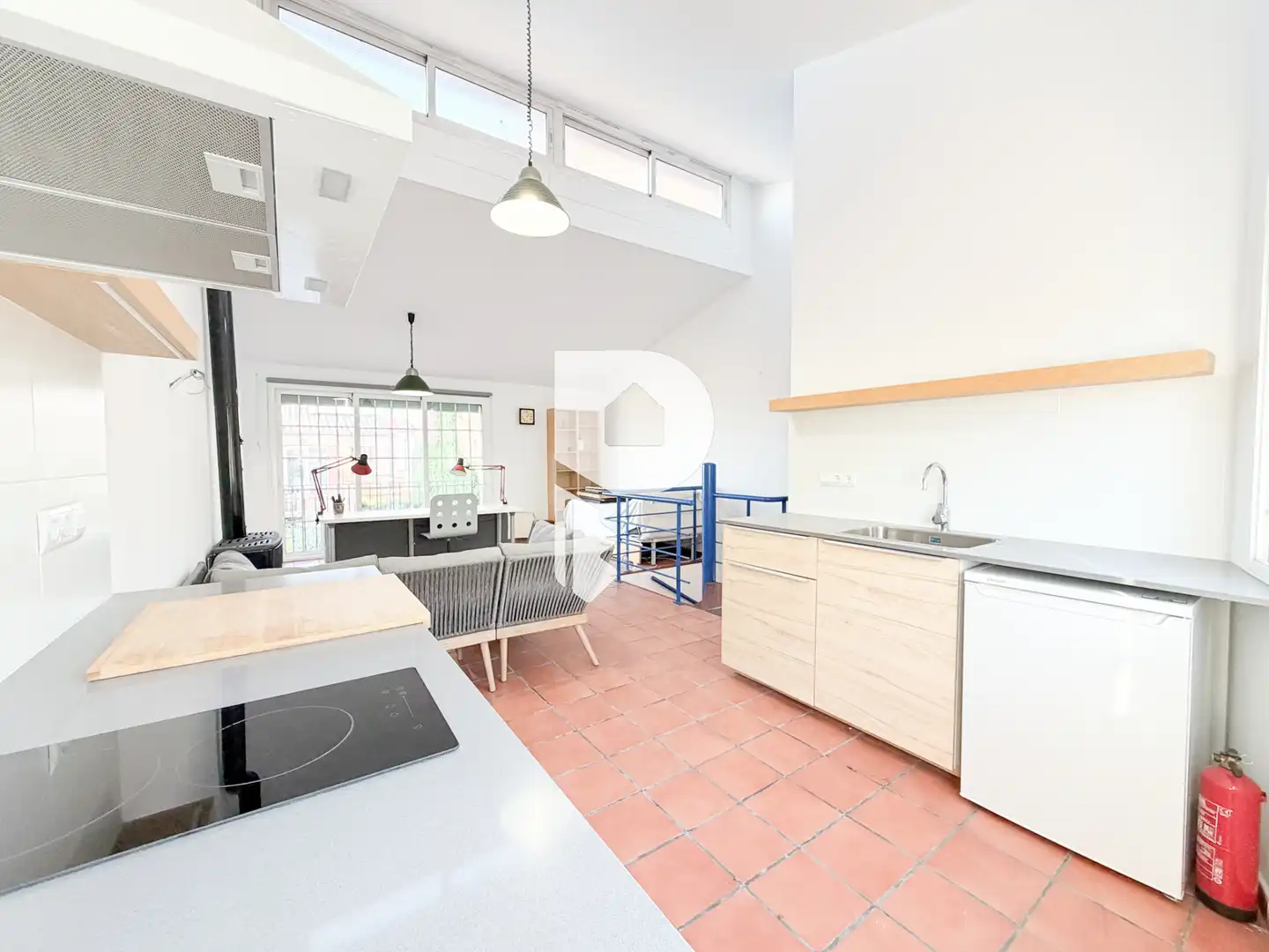 Cocina de Casa adosada en venta en Sant Vicenç Dels Horts con Aire acondicionado, Calefacción y Jardín privado