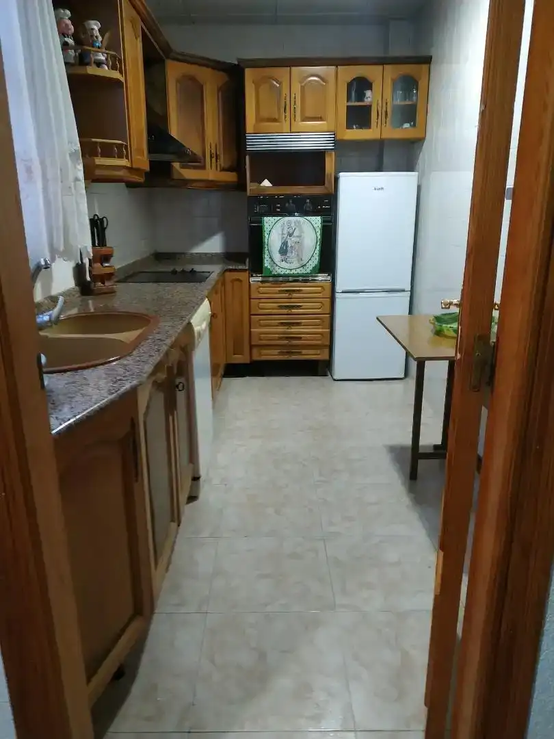 Cuina de Casa adosada en venda en Antella amb Aire condicionat