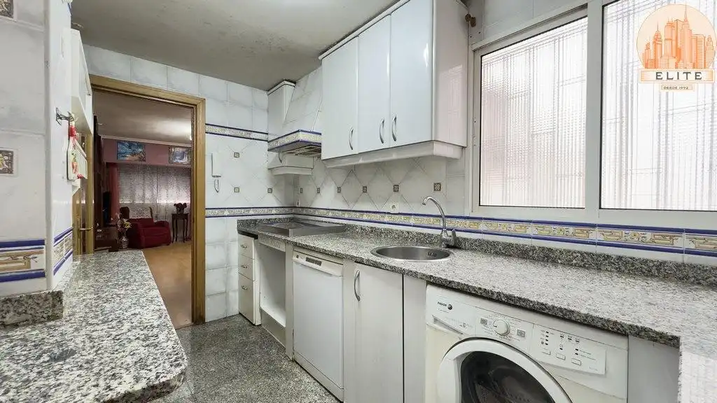 Cocina de Piso en venta en Alcorcón con Aire acondicionado, Calefacción y Parquet