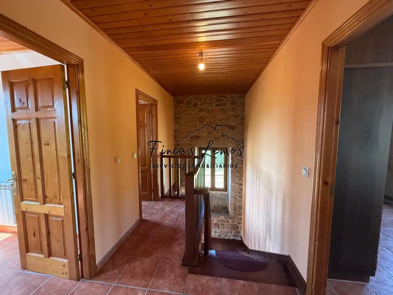 Casa o chalet en venta en Vimianzo con Calefacción, Jardín privado y Terraza