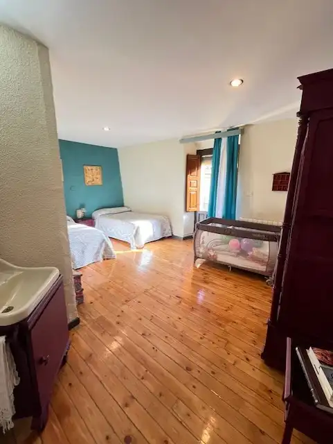 Bedroom of Houses for sale in Mucientes  with Heating