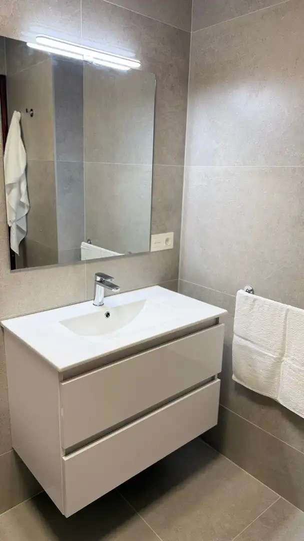 Bathroom of Flat for rent in Adra  with Air Conditioner, Heating and Furnished